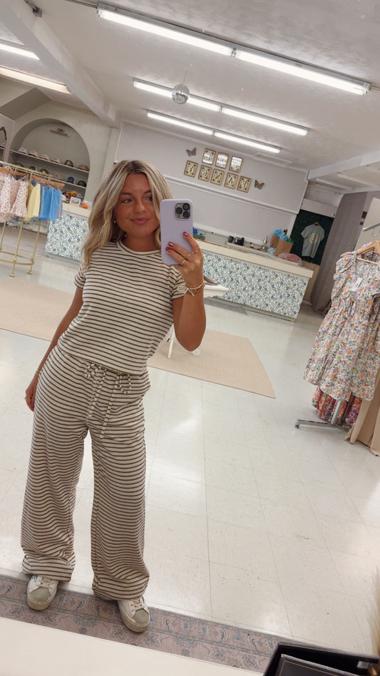 Mocha Striped Set